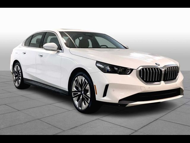 2026 BMW 5 Series 530i xDrive