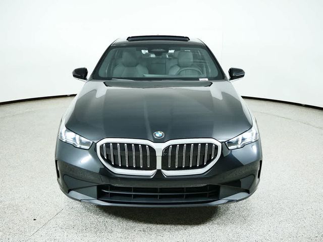 2026 BMW 5 Series 530i xDrive