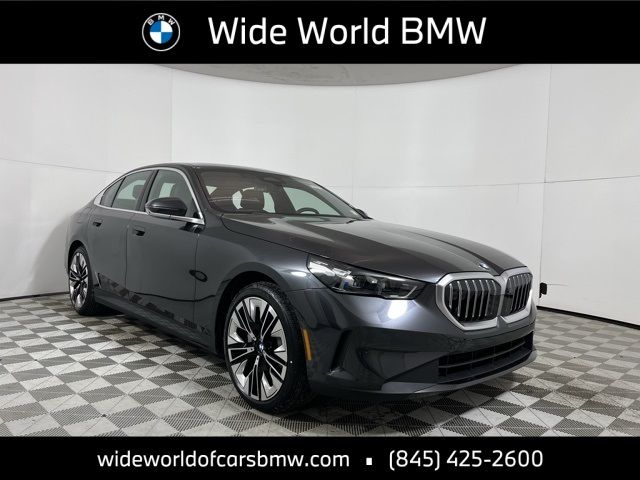2026 BMW 5 Series 530i xDrive