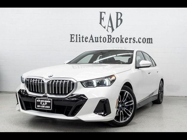 2026 BMW 5 Series 530i xDrive