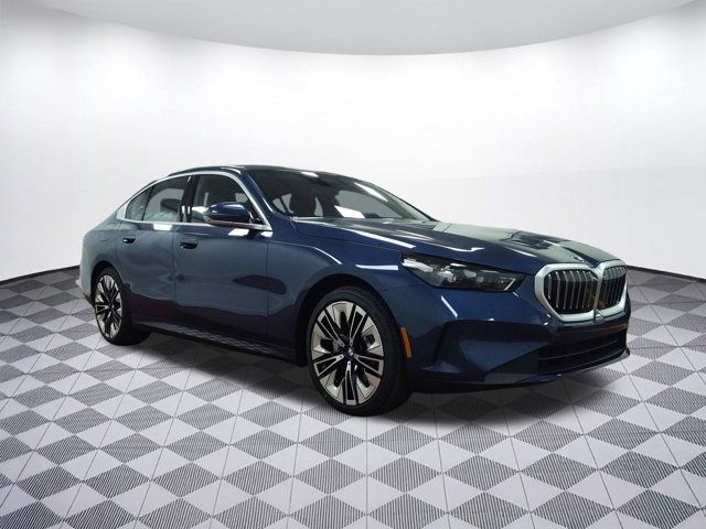 2026 BMW 5 Series 530i xDrive