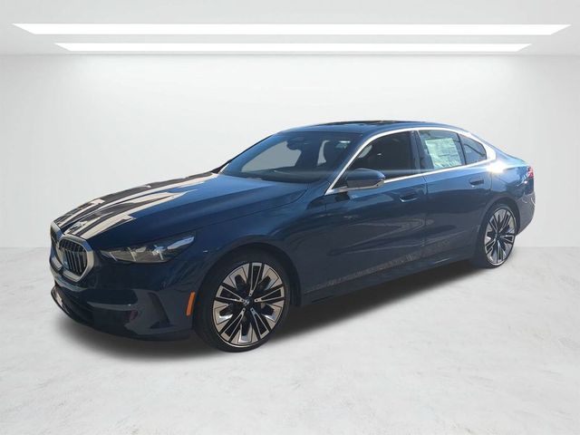 2026 BMW 5 Series 530i xDrive