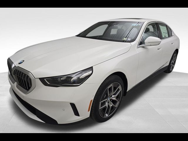 2026 BMW 5 Series 530i xDrive