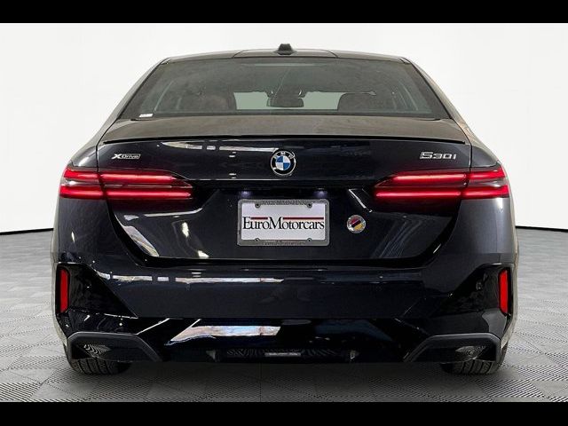 2026 BMW 5 Series 530i xDrive