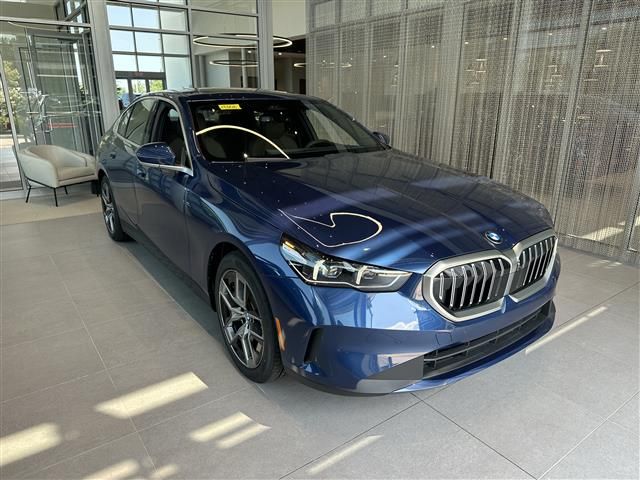 2026 BMW 5 Series 530i xDrive