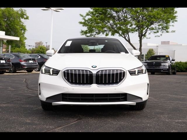 2026 BMW 5 Series 530i xDrive