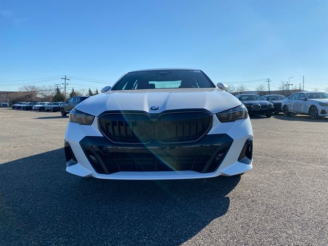 2026 BMW 5 Series 530i xDrive