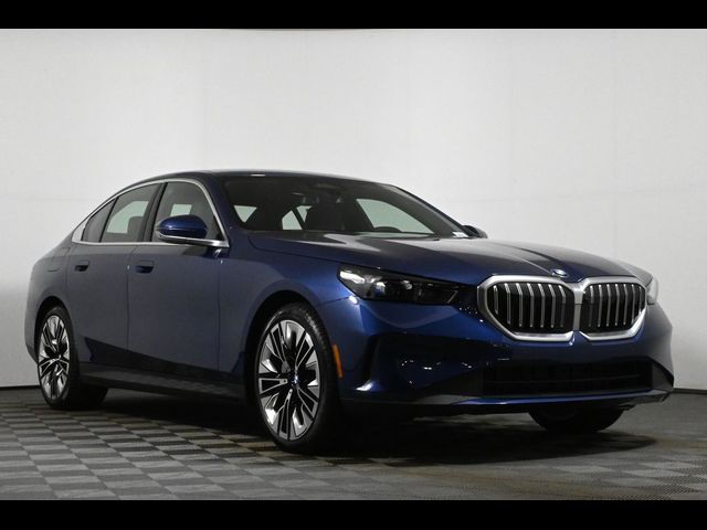 2026 BMW 5 Series 530i xDrive