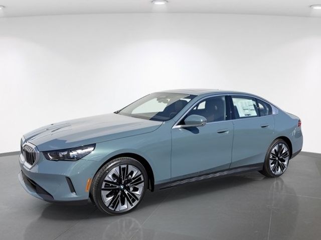 2026 BMW 5 Series 530i xDrive