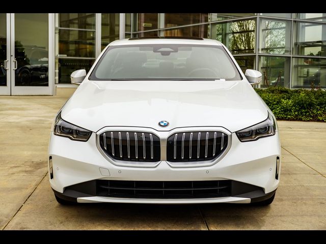 2026 BMW 5 Series 530i xDrive