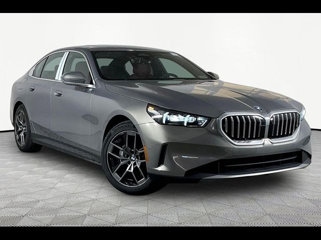 2026 BMW 5 Series 530i xDrive