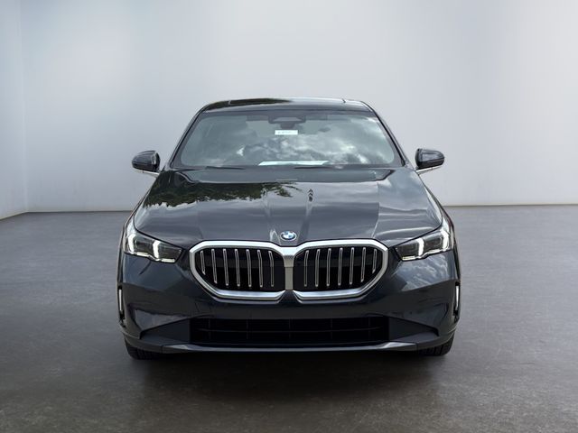 2026 BMW 5 Series 530i xDrive