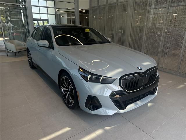 2026 BMW 5 Series 530i xDrive