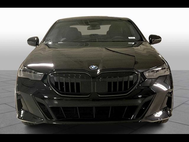 2026 BMW 5 Series 550e xDrive