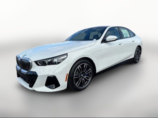 2026 BMW 5 Series 550e xDrive