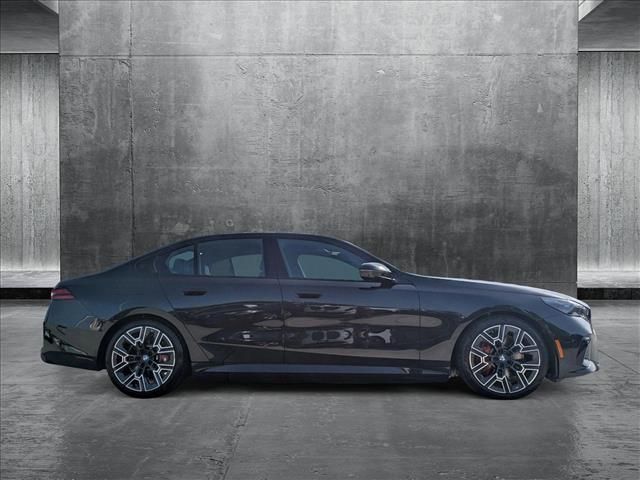 2026 BMW 5 Series 550e xDrive