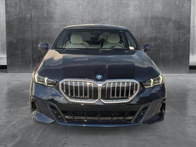 2026 BMW 5 Series 550e xDrive