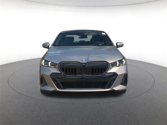 2026 BMW 5 Series 550e xDrive