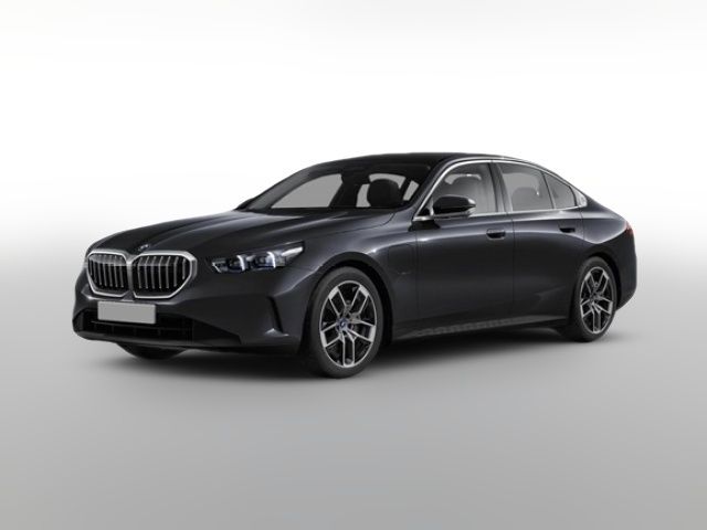 2026 BMW 5 Series 550e xDrive