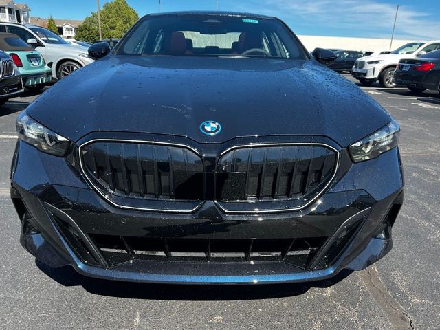 2026 BMW 5 Series 550e xDrive