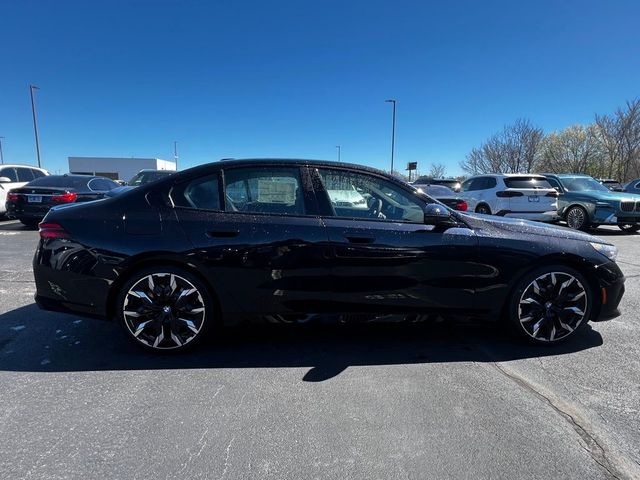 2026 BMW 5 Series 550e xDrive