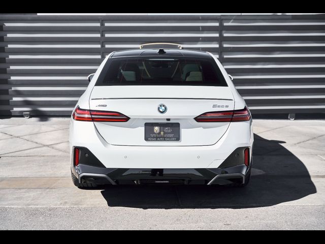 2026 BMW 5 Series 550e xDrive