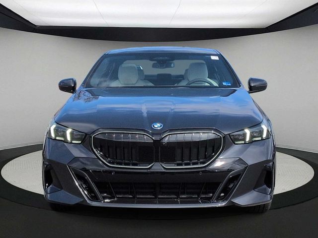 2026 BMW 5 Series 550e xDrive