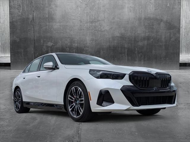 2026 BMW 5 Series 550e xDrive