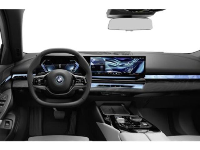2026 BMW 5 Series 550e xDrive