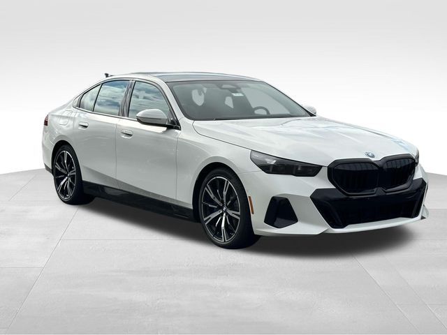 2026 BMW 5 Series 550e xDrive