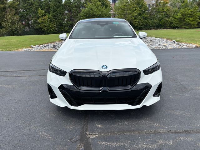 2026 BMW 5 Series 550e xDrive