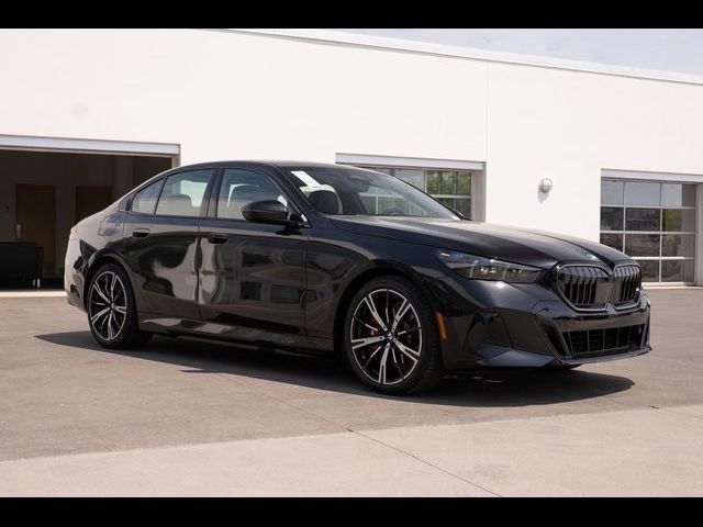 2026 BMW 5 Series 550e xDrive