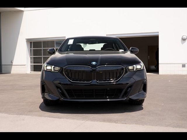 2026 BMW 5 Series 550e xDrive