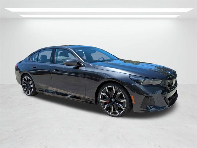 2026 BMW 5 Series 550e xDrive