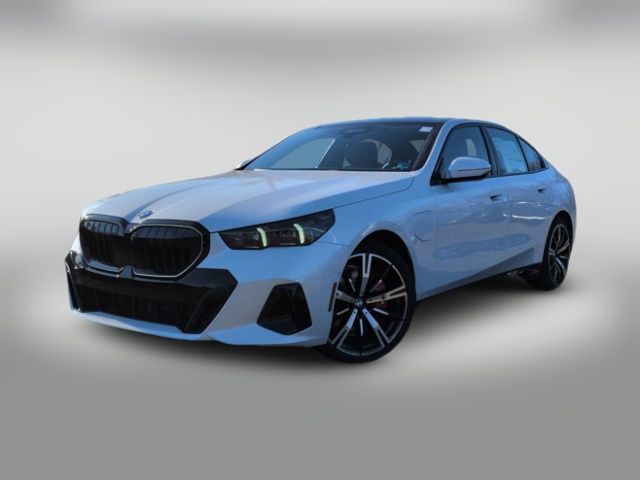 2026 BMW 5 Series 550e xDrive