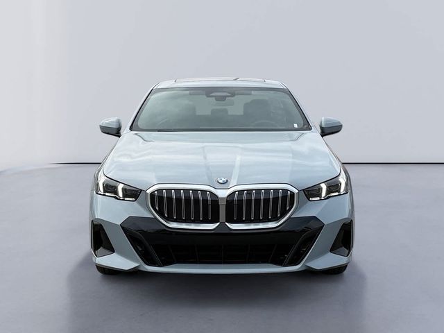 2026 BMW 5 Series 530i xDrive