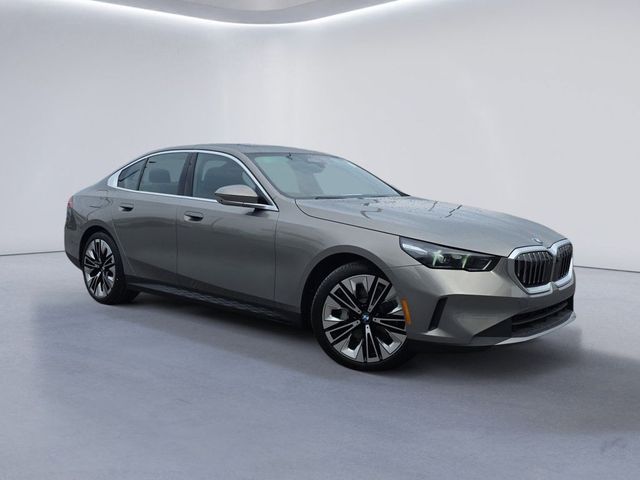 2026 BMW 5 Series 530i xDrive