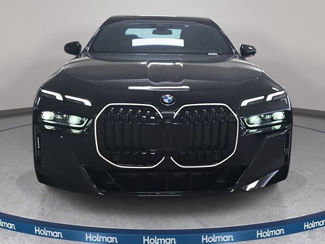2026 BMW 7 Series 740i