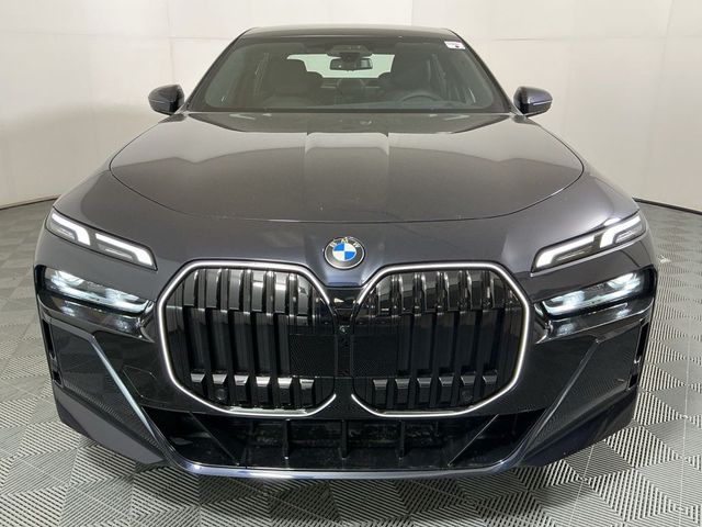 2026 BMW 7 Series 740i