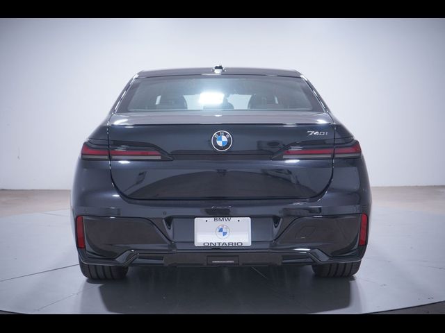 2026 BMW 7 Series 740i