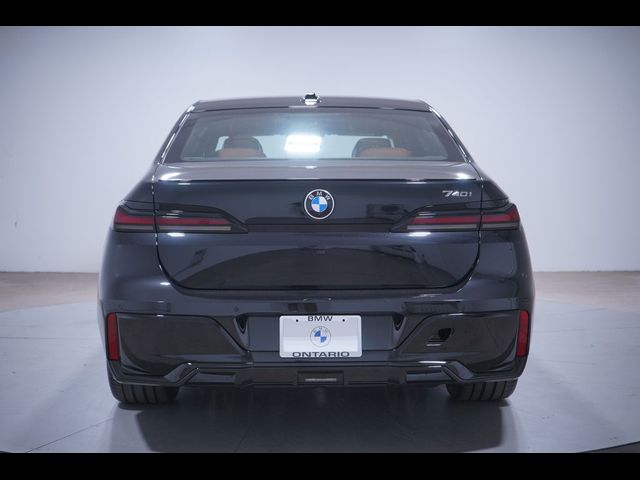 2026 BMW 7 Series 740i