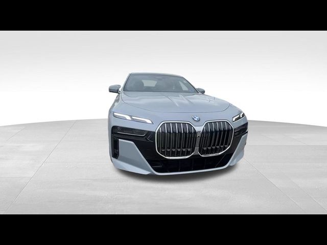 2026 BMW 7 Series 740i