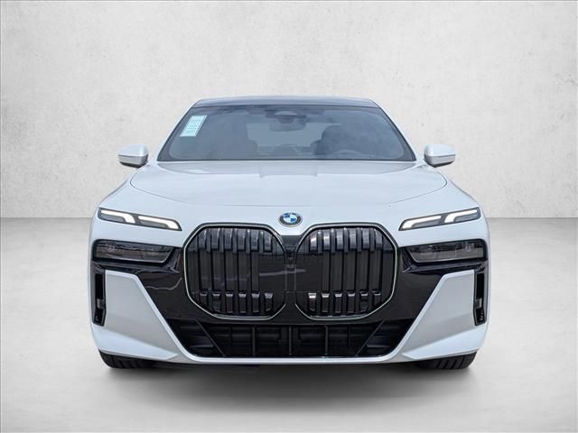 2026 BMW 7 Series 740i
