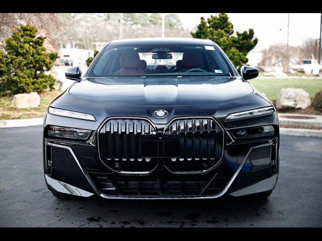 2026 BMW 7 Series 740i