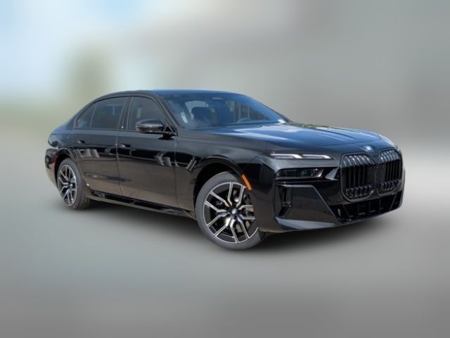 2026 BMW 7 Series 740i