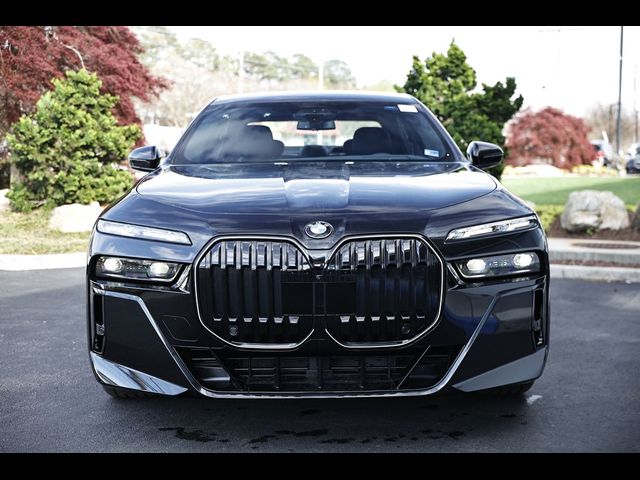 2026 BMW 7 Series 740i