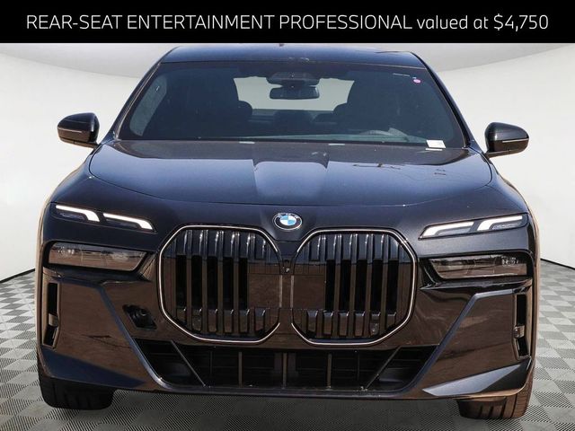 2026 BMW 7 Series 740i