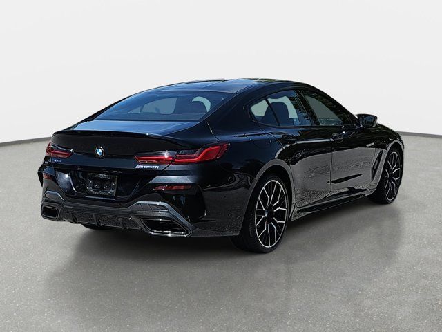 2026 BMW 8 Series M850i