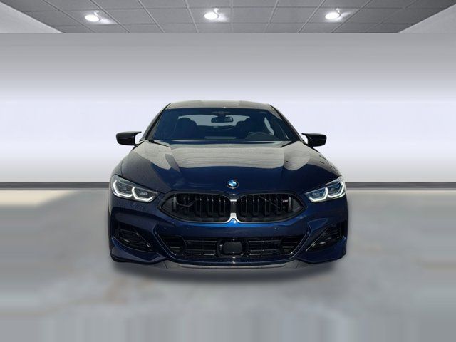 2026 BMW 8 Series M850i