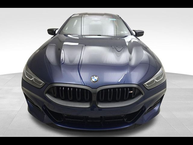 2026 BMW 8 Series M850i